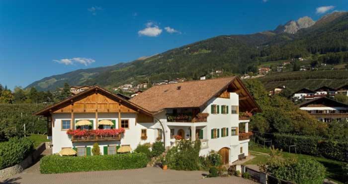 Baumannhof Apartment Schenna Luaran gambar
